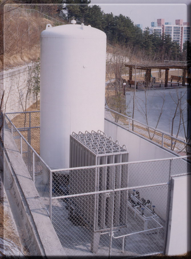 Liquid Oxygen Storage Tank